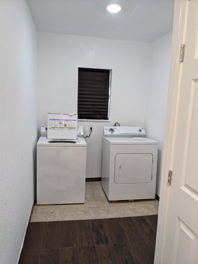 Cozy *Downtown Getaway* Villa San Antonio Esterno foto